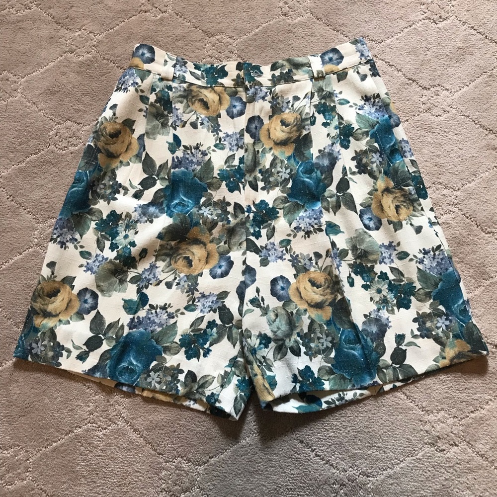 Vintage Floral High Waist Shorts